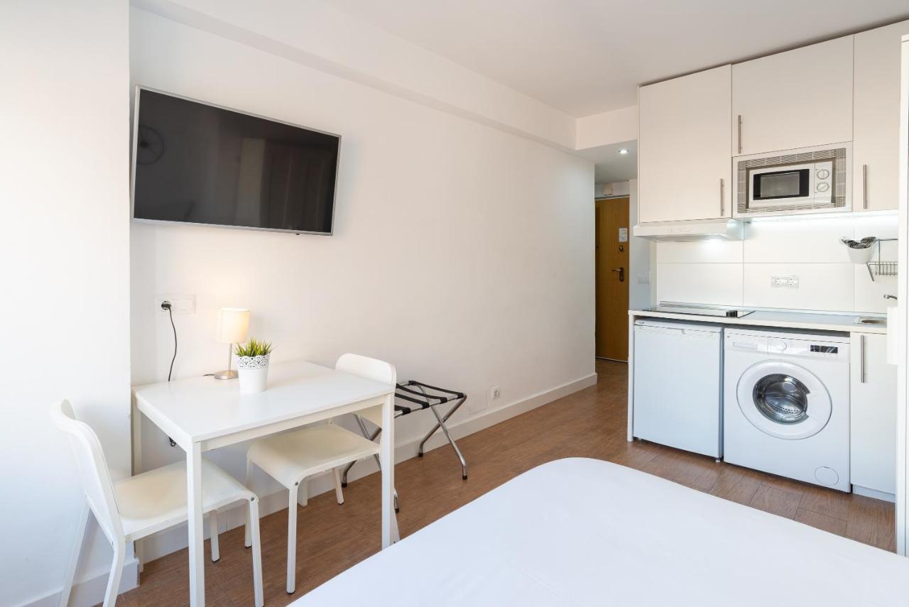 Ferienwohnung Lu&Cia Malagueta 9 Málaga Exterior foto